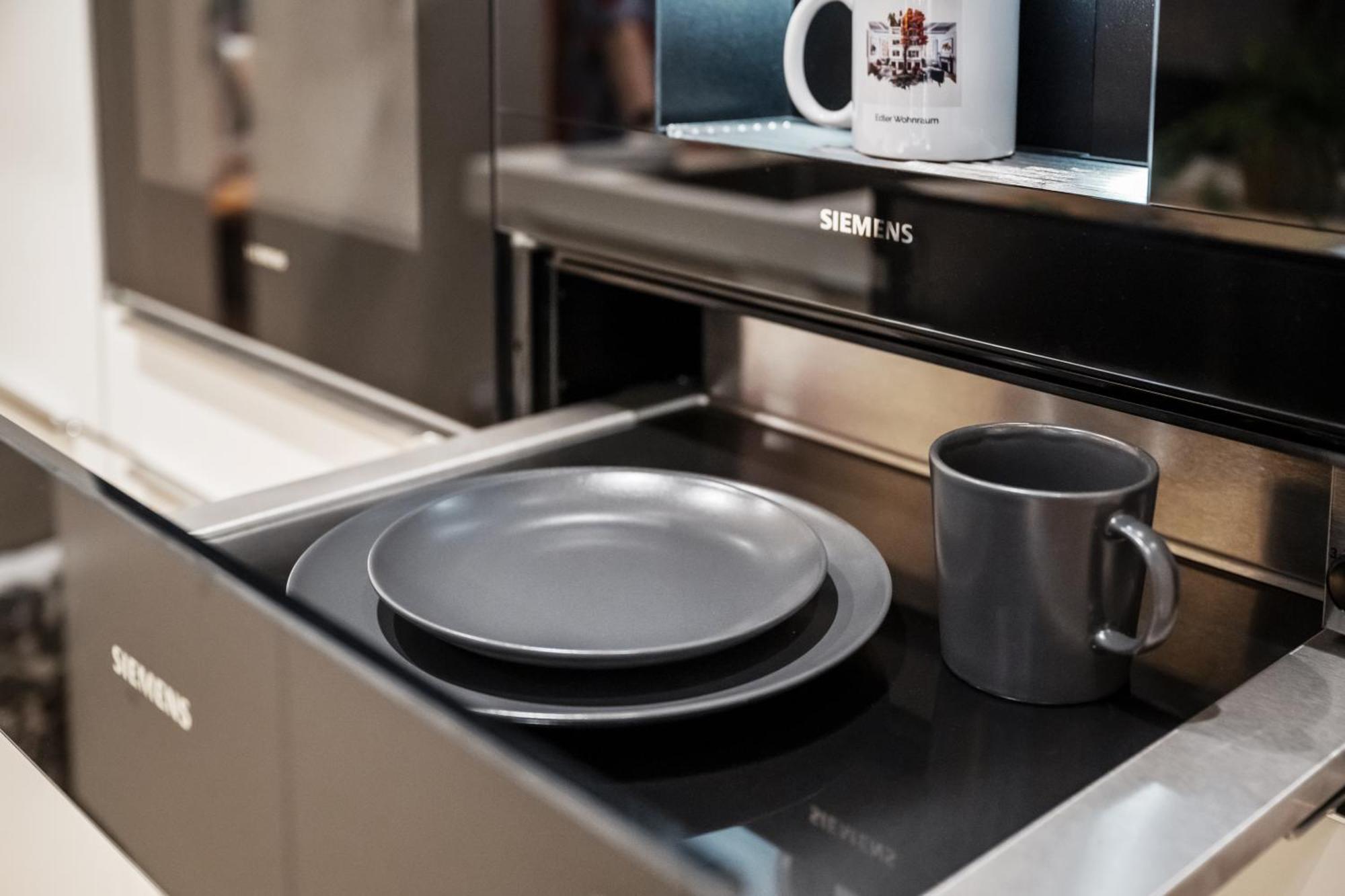 Edler Wohnraum Schwanenteich-Suite Mit Balkon, Kaffeevollautomat, Lift & Parkplatz Zwickau Esterno foto