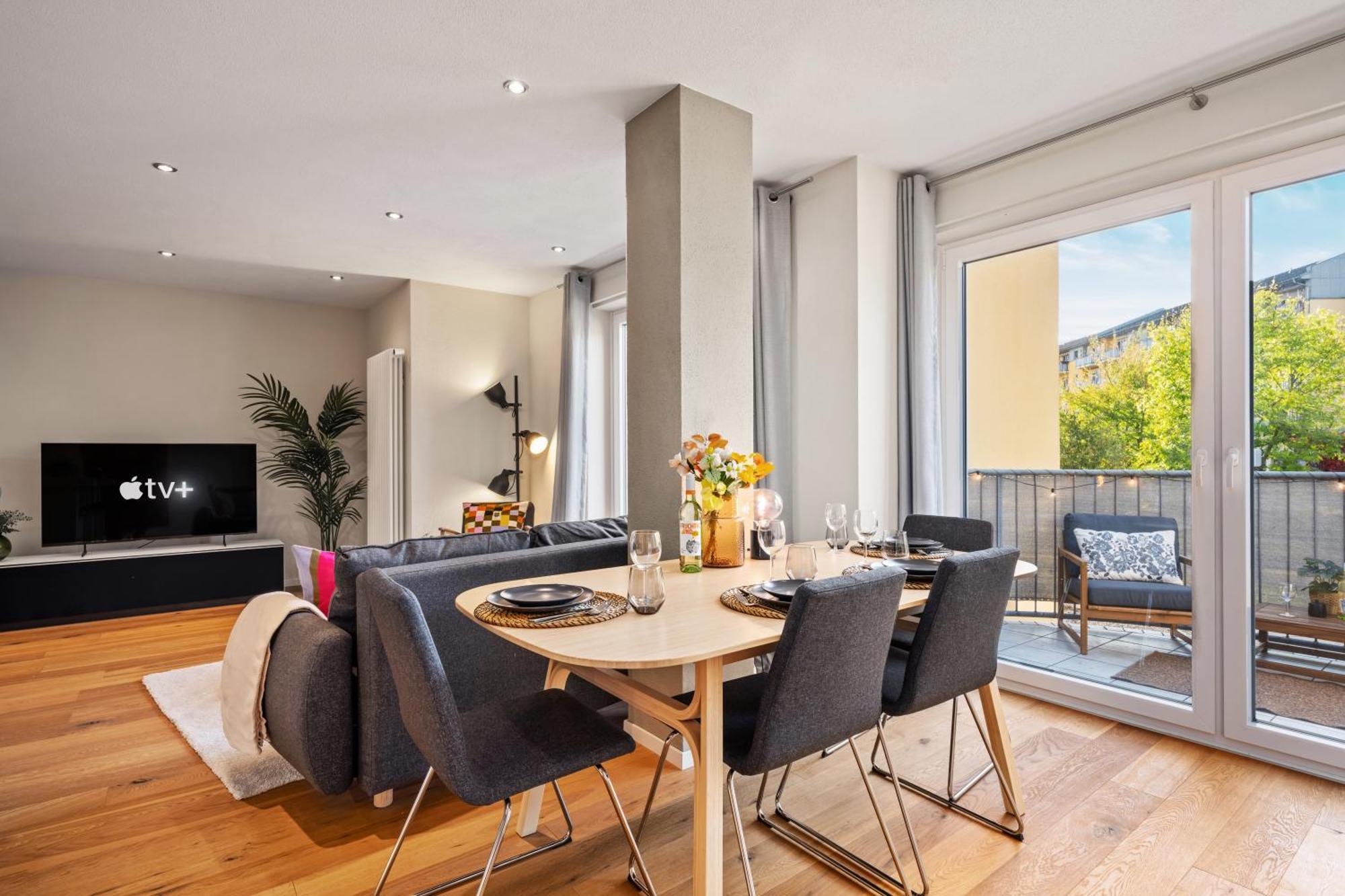 Edler Wohnraum Schwanenteich-Suite Mit Balkon, Kaffeevollautomat, Lift & Parkplatz Zwickau Esterno foto